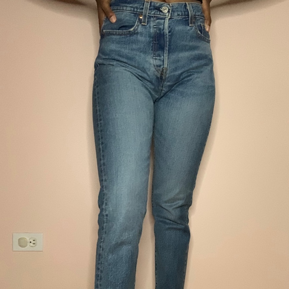 Levi’ Wedgie Fit Jeans Size 26